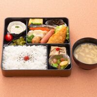 夕食